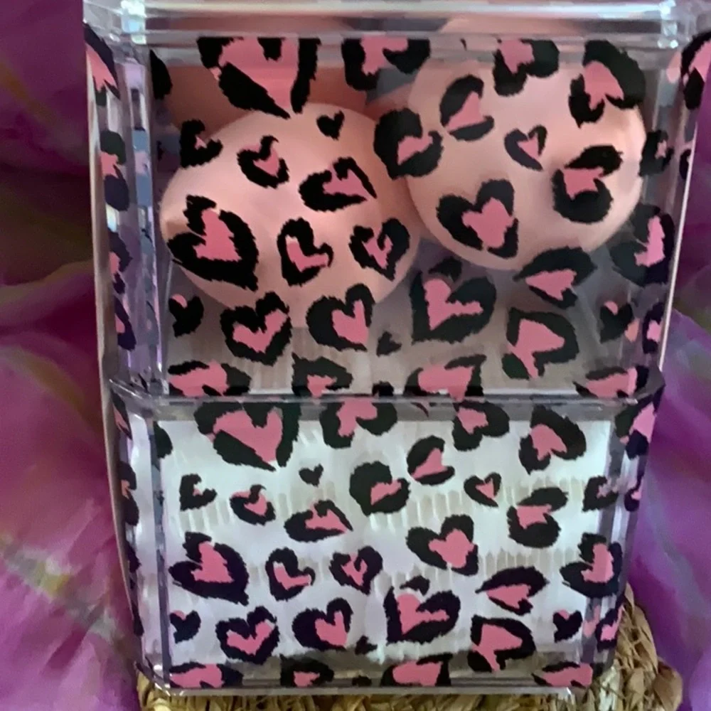 💖🌸Juicy Couture Home Heart 2 Piece Lidded Cosmetic Organizer